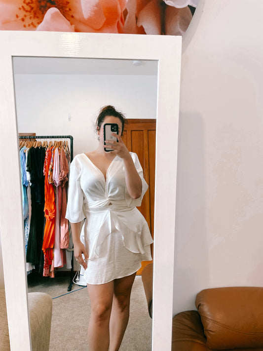 SHEIKE - white ruffle mini